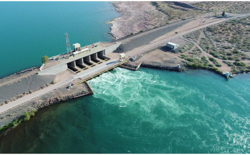 El Gobierno firmó los contratos de las represas del Comahue y recaudará US$700 millones