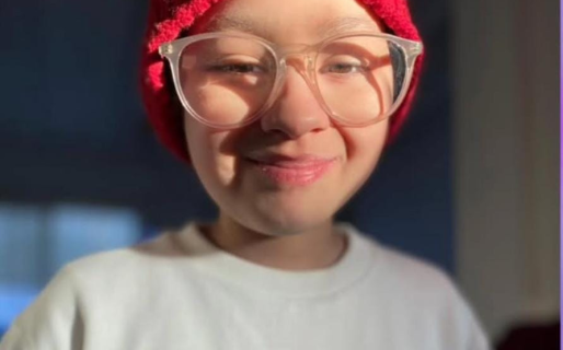 Pilar tiene 9 años, lucha contra la leucemia y necesita un costoso tratamiento en Singapur