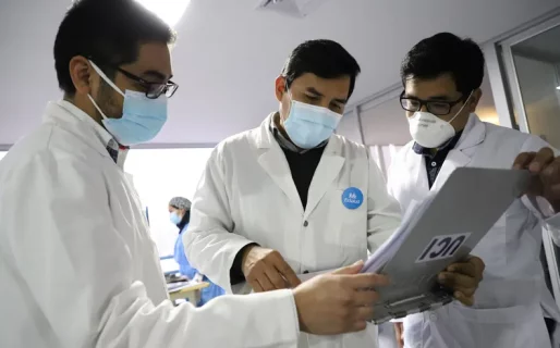 Su hijo tenía convulsiones pero al investigar un médico reveló el diagnóstico para toda su familia: Qué descubrió