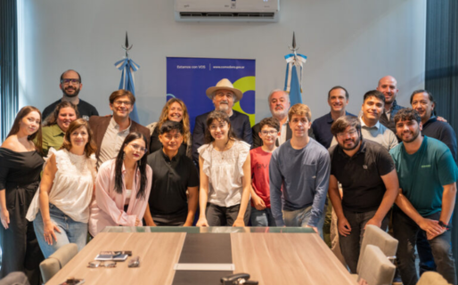 Othar recibió a los ganadores comodorenses de la NASA Space Apps Challenge