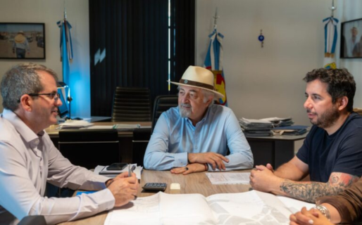 El intendente recibió a representantes de Camuzzi