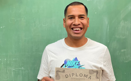 Un interno de la Unidad 6 se convirtió en el primer egresado universitario del penal de Rawson