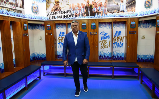 Tapia, Toviggino y el manejo de los recursos: las cuentas pendientes de la AFA