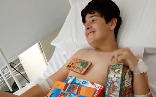 Juan tiene 12 años, lucha contra la leucemia y necesita dadores de sangre para seguir su tratamiento