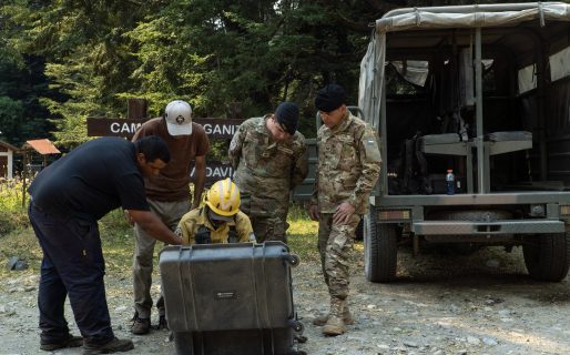 Refuerzan el combate en Los Alerces: el fuego afecta 10 mil hectáreas