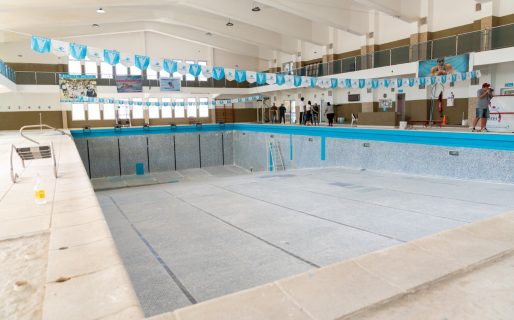 El Municipio avanza con la refacción de la pileta del Club Huergo