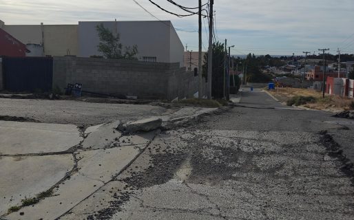 Por el movimiento de suelo en el Cerro Hermitte, se dispuso un corte de agua en los barrios Sismográfica y El Marquesado 