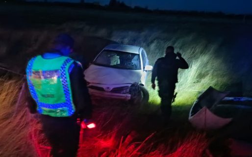 Sarmiento: Despiste y vuelco de un vehículo en la Ruta Provincial 270 sin heridos