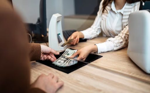 Los argentinos compraron más de US$26.100 millones en los bancos durante 2025