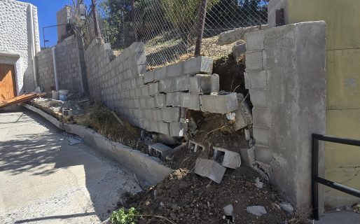 Deslizamiento en barrio Sismográfica: advierten que el movimiento de la ladera “no se puede detener” y piden máxima precaución