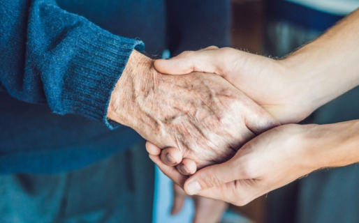 Difunden pautas de salud mental y primeros auxilios psicosociales para adultos