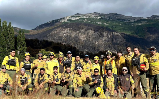 Puerto Patriada: el incendio permanece contenido con casi 15 mil hectáreas afectadas