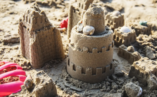 «Manos en la Arena»: invitan a los vecinos a una jornada creativa en familia en la Costanera