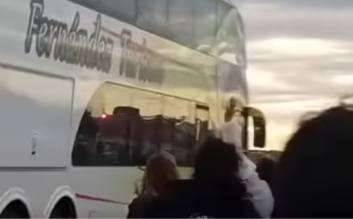 <strong>Escándalo en un viaje de egresados: acusan a una empresa de dejar a chicos a la deriva en Camboriú</strong>