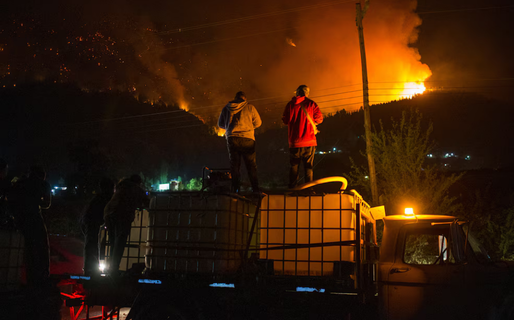 El municipio de Cholila prioriza la protección de viviendas y el apoyo logístico ante la emergencia ígnea