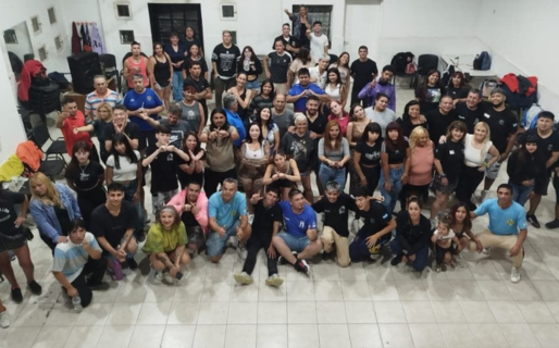 Academias de comerciales realizan hoy una colecta solidaria en la plaza Kompuchewe