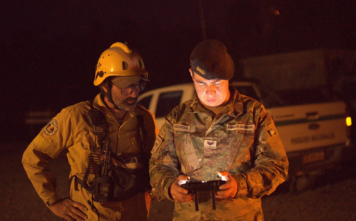 Incendio en Los Alerces: combaten el fuego bajo condiciones climáticas críticas