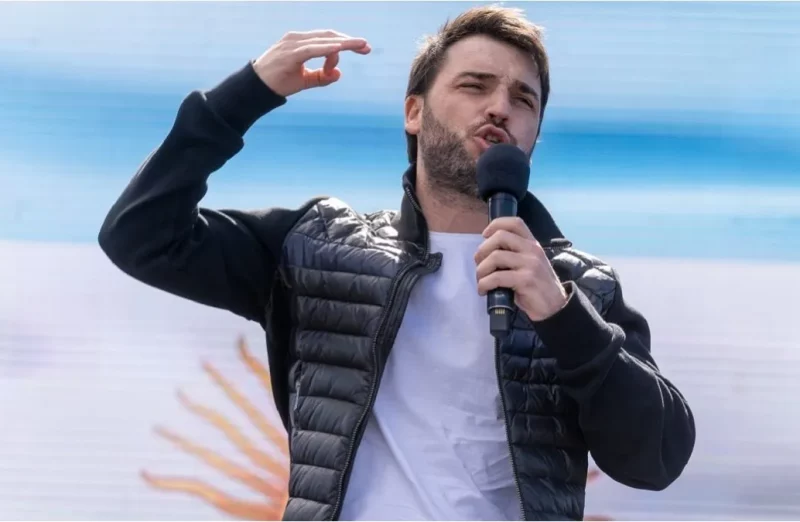 Torres: “Hemos armado un frente que contiene a peronistas, radicales, dirigentes del PRO y libertarios”