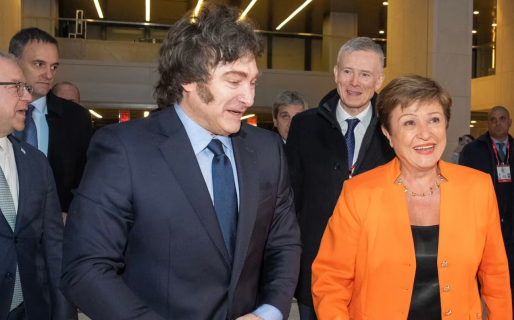 El Gobierno le manda un guiño al FMI con las compras del BCRA, pero quedó lejos de cumplir la meta de reservas