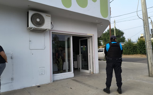 Intento de robo en una panadería de Próspero Palazzo: un hombre fue aprehendido