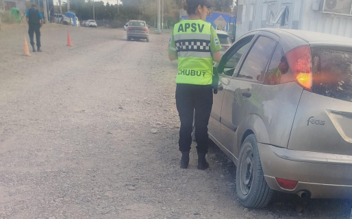 Plan Verano Seguro: controles policiales las 24 horas en Caleta Córdova