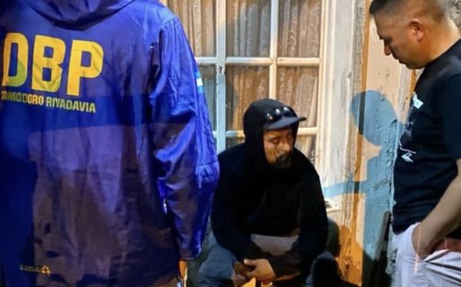 Pensaban que lo habían secuestrado y lo encontraron borracho en la casa de sus amigos