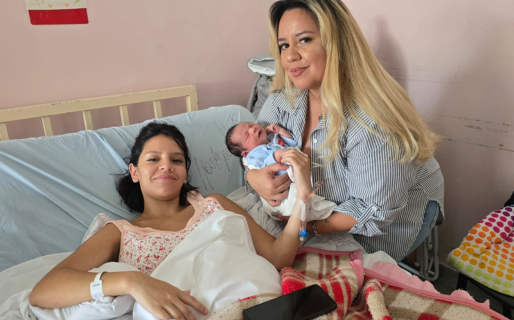 «Ya vino mucha gente a conocerlo»: La emotiva llegada de Isaías, uno de los primeros bebés nacidos del año en Comodoro