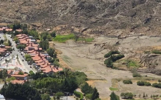 Geólogos advierten que Médanos «es una zona de alto riesgo» de derrumbe inminente