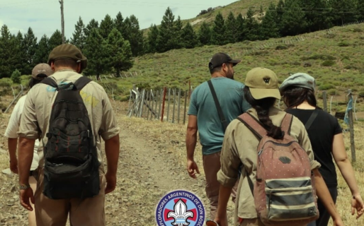 Exploradores del Batallón 29 piden pintura para realizar una actividad solidaria en Telsen