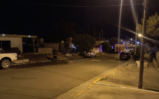 Haciendo un trabajo en el suelo, perforó un caño y provocó una gran pérdida de gas