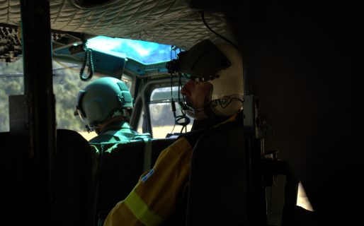 Más de cinco aeronaves combaten el fuego en los sectores más <strong>complejos</strong> del Parque Nacional Los Alerces