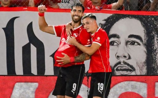 Independiente le ganó 2-0 a Lanús y sigue invicto en el Torneo Apertura
