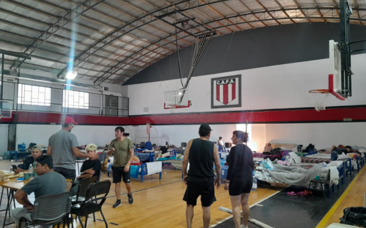 «Es abrumador, no existe el tiempo de descanso y tampoco puedo ir a trabajar»