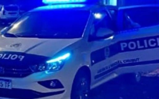 Fue sorprendido en el techo de una casa ajena y terminó detenido