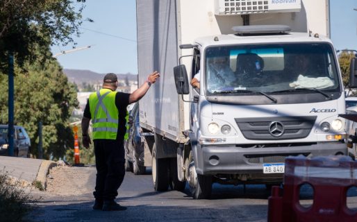 Se interrumpirá el tránsito en la Ruta 3 para reasfaltar el sector donde se reemplazó el pluvial deteriorado
