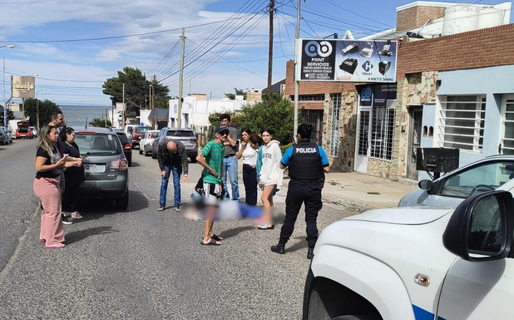 Una mujer fue atropellada en la intersección de Namuncurá y Necochea