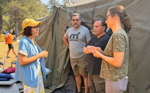 Provincia acompaña y fortalece la atención sanitaria de pobladores y brigadistas ante la emergencia ígnea en la cordillera