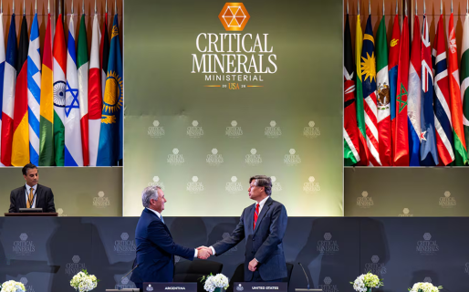 Argentina afianza su alineamiento político con EE.UU.: firmó un acuerdo sobre minerales y tierras estratégicas