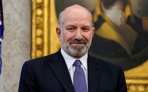 Un funcionario de Donald Trump reconoció que estuvo en la isla privada de Jeffrey Epstein