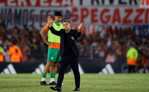 La escena final de la despedida de Gallardo de River: De la ovación al técnico a la estruendosa silbatina a los jugadores
