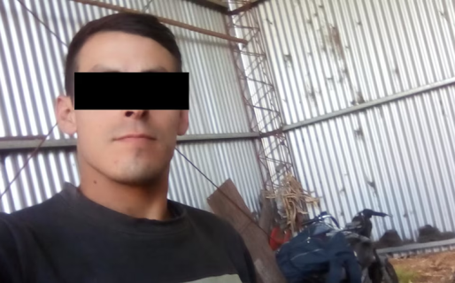 Mató a su hermana y un amigo lo obligó a entregarse