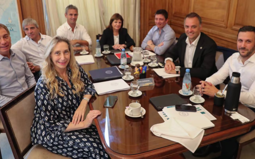 El Gobierno apuesta a que la reforma laboral se vote este jueves en Diputados y el viernes 27 en el Senado