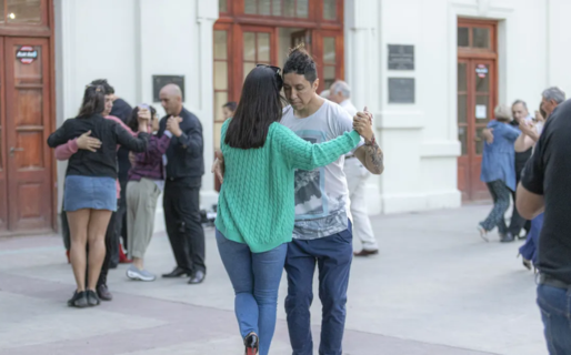 El ciclo Milonga Callejera tendrá su gran cierre en el Centro Cultural