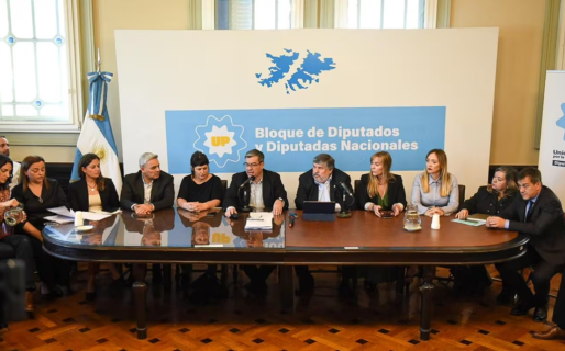 El peronismo presentó un proyecto propio de reforma laboral: las principales diferencias con el del Gobierno