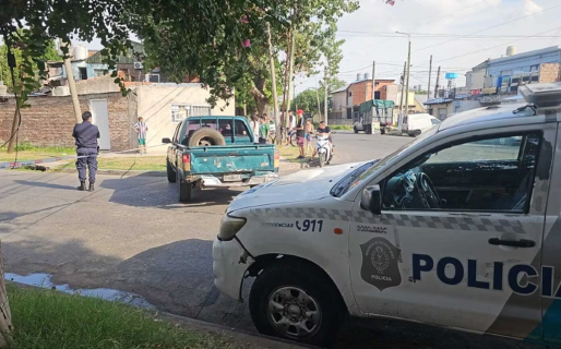 Encontraron muertos a un padre, a una madre y a su hijo: investigan si el hombre los asesinó y se suicidó
