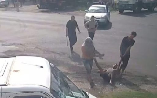 Vecinos atraparon a un ladrón y lo llevaron a la rastra a una comisaría: “Estamos hartos”