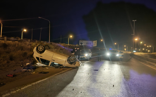 Perdió el control de su auto y protagonizó un vuelco en Ruta 3