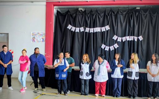 Se jubiló una histórica docente de la Escuela N°198 tras 35 años de servicio