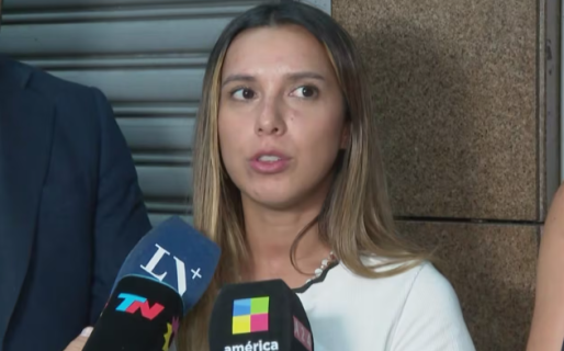 La abogada detenida en Brasil por racismo demorará al menos dos semanas en volver a la Argentina