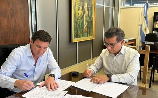 <strong>Convenio entre la Facultad de Económicas y la CAPIP para capacitaciones en el sector pesquero</strong>